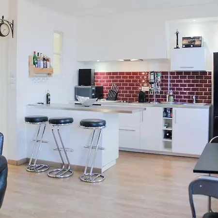 Fully Equipped Loft On The Old Port Appartement Marseilles Buitenkant foto