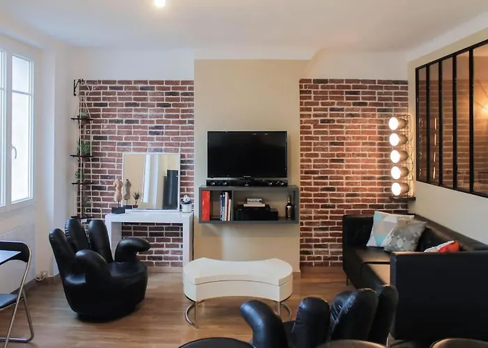 Fully Equipped Loft On The Old Port