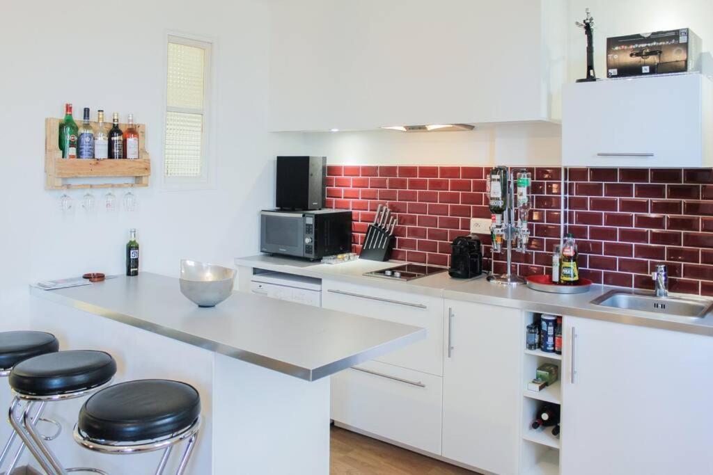 Fully Equipped Loft On The Old Port *